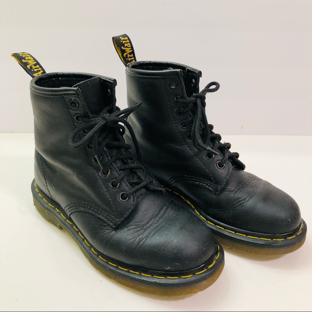 Black Dr. Martens Boots EU 37